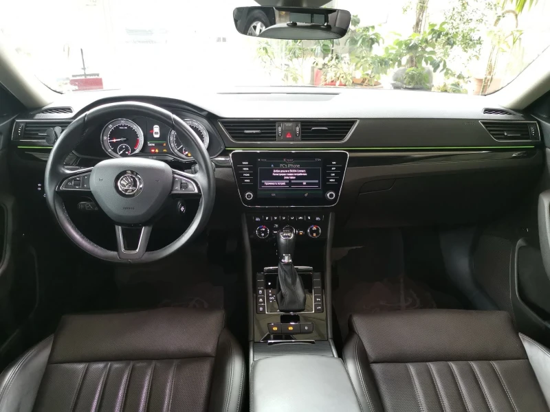 Skoda Superb, снимка 9 - Автомобили и джипове - 52639907