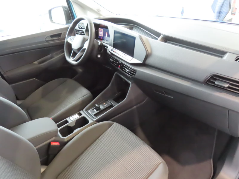 VW Caddy 2.0 TDI 122hp DSG, снимка 5 - Автомобили и джипове - 52654287