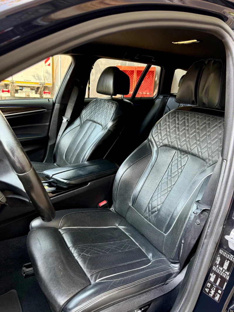 BMW 530 xDrive, снимка 10 - Автомобили и джипове - 53329985