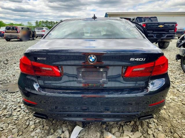 BMW 540 * xDrive * CARFAX * HARMAN KARDON * HEAD UP, снимка 6 - Автомобили и джипове - 54838202