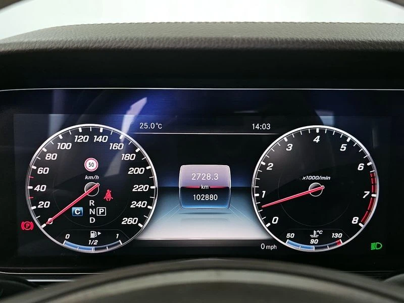 Mercedes-Benz E 400 E400 4MATIC Exclusive| 241к.с.| ВКЛ.ТЕХНОТЕСТ, снимка 8 - Автомобили и джипове - 55123572