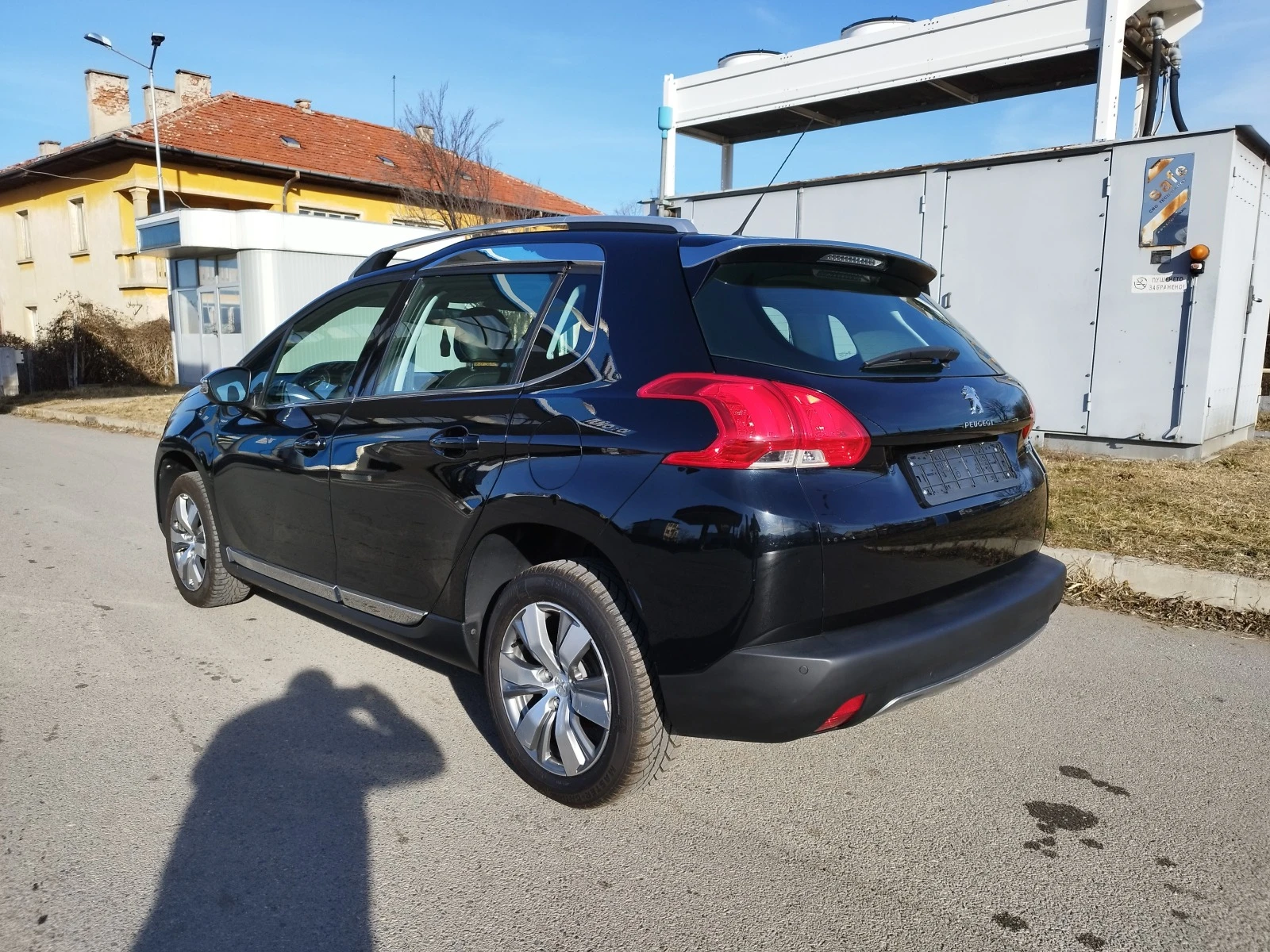 Peugeot 2008 1.6   BENZ - изображение 6