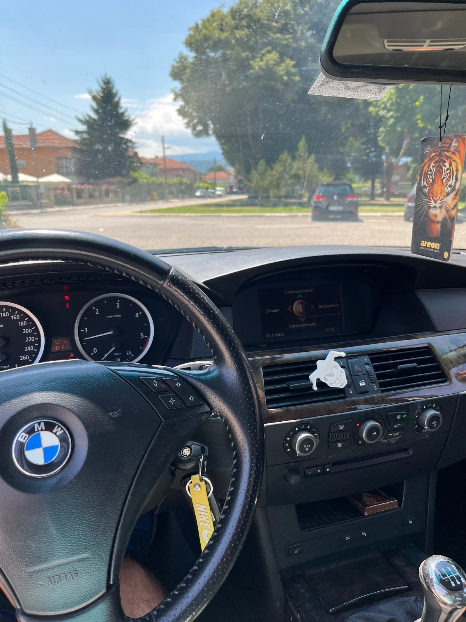 BMW 530  - изображение 7
