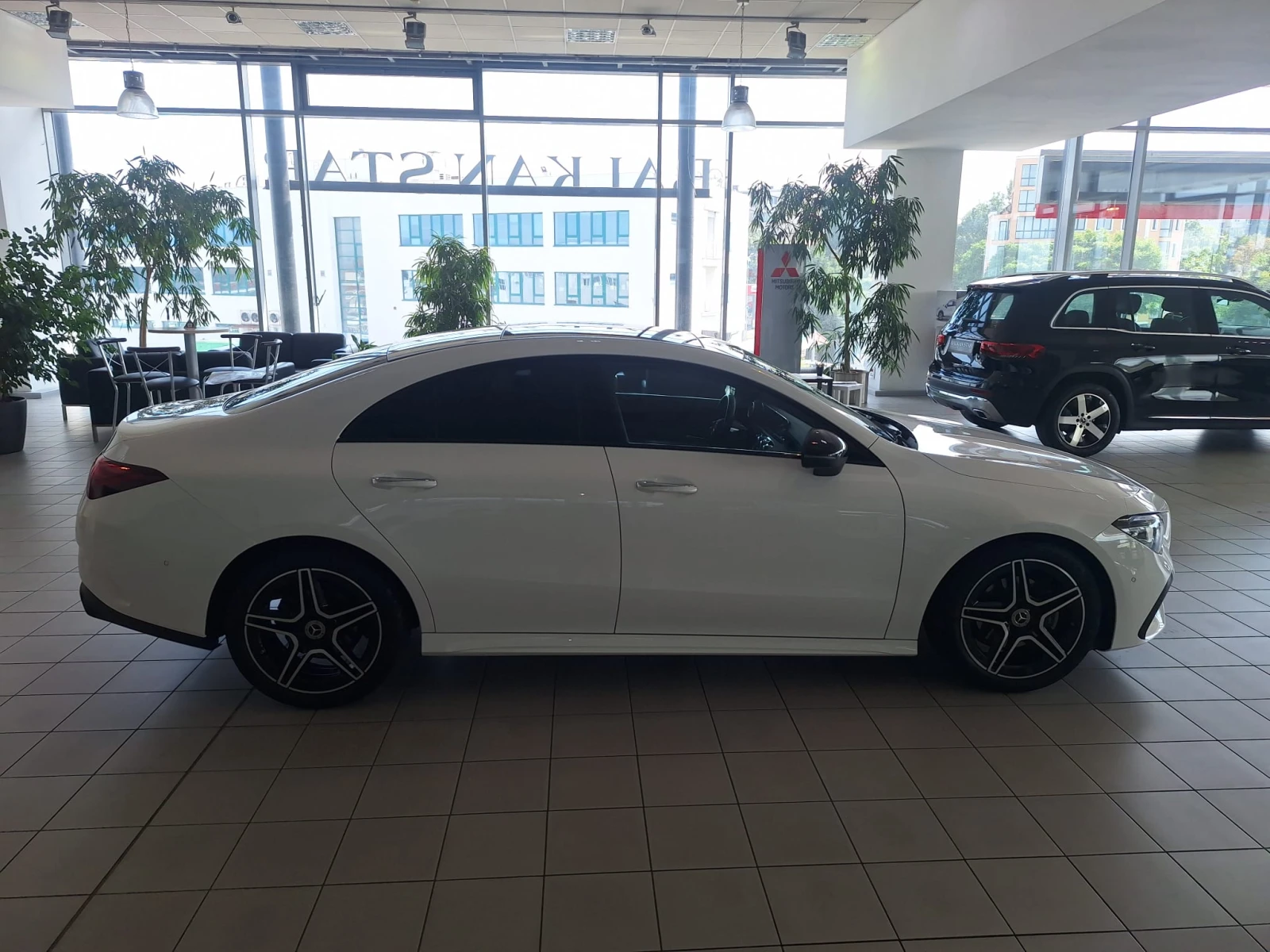 Mercedes-Benz CLA 180 AMG-pack - изображение 8