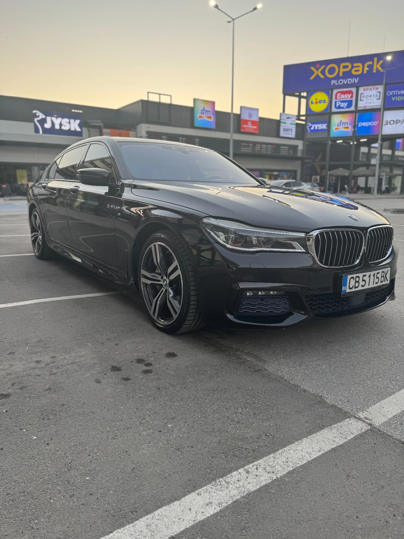 BMW 740 L X-Drive executive M pack individual - изображение 3