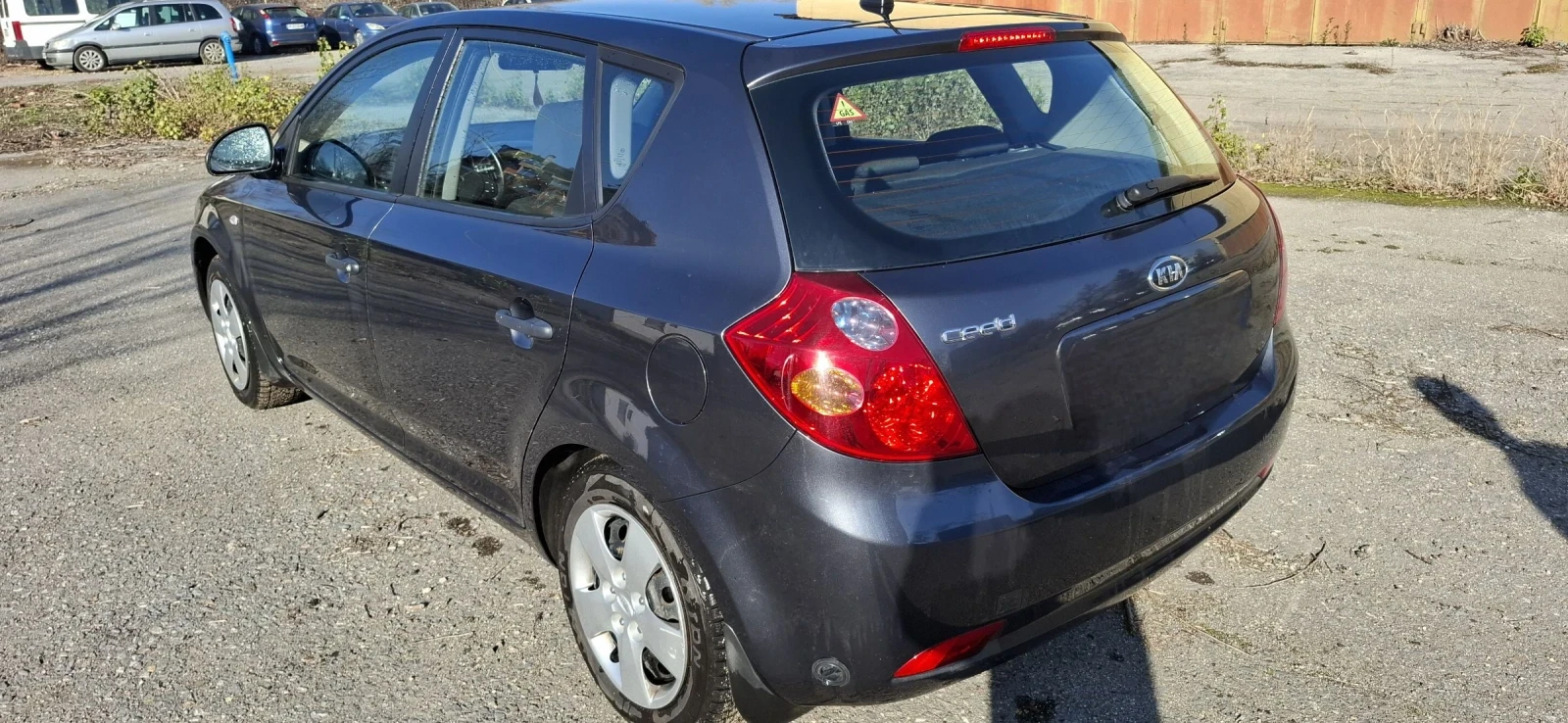 Kia Ceed 1.4 | Mobile.bg � ����������� 8
