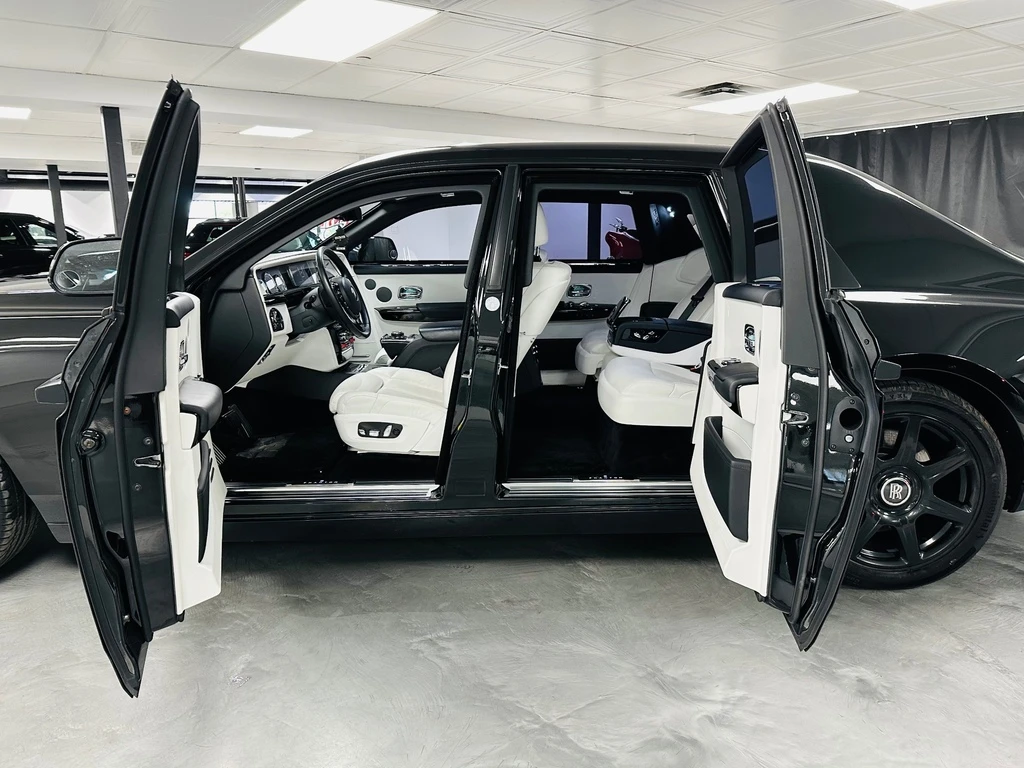 Rolls-Royce Phantom BULLETPROOF STARLIGHT - изображение 7