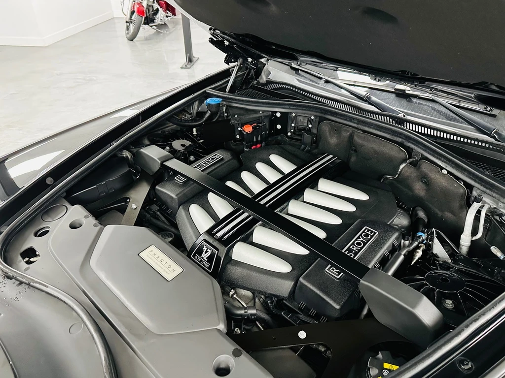 Rolls-Royce Phantom BULLETPROOF STARLIGHT | Mobile.bg � ����������� 16