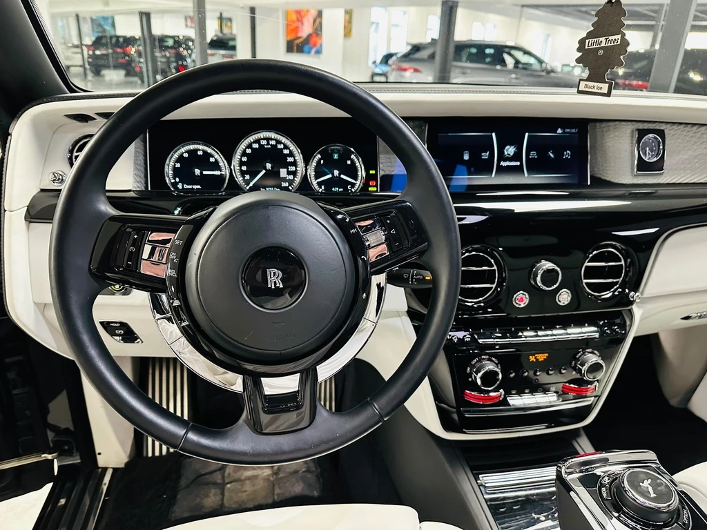 Rolls-Royce Phantom BULLETPROOF STARLIGHT - изображение 8