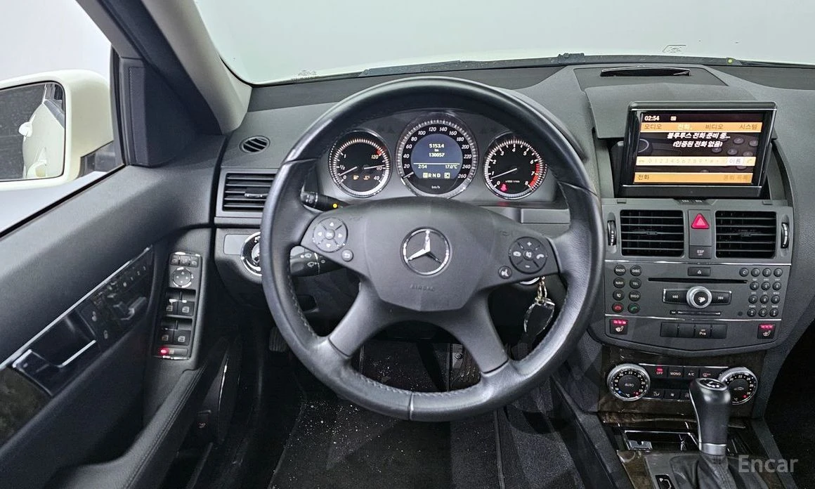 Mercedes-Benz C 250, снимка 13 - Автомобили и джипове - 53952850