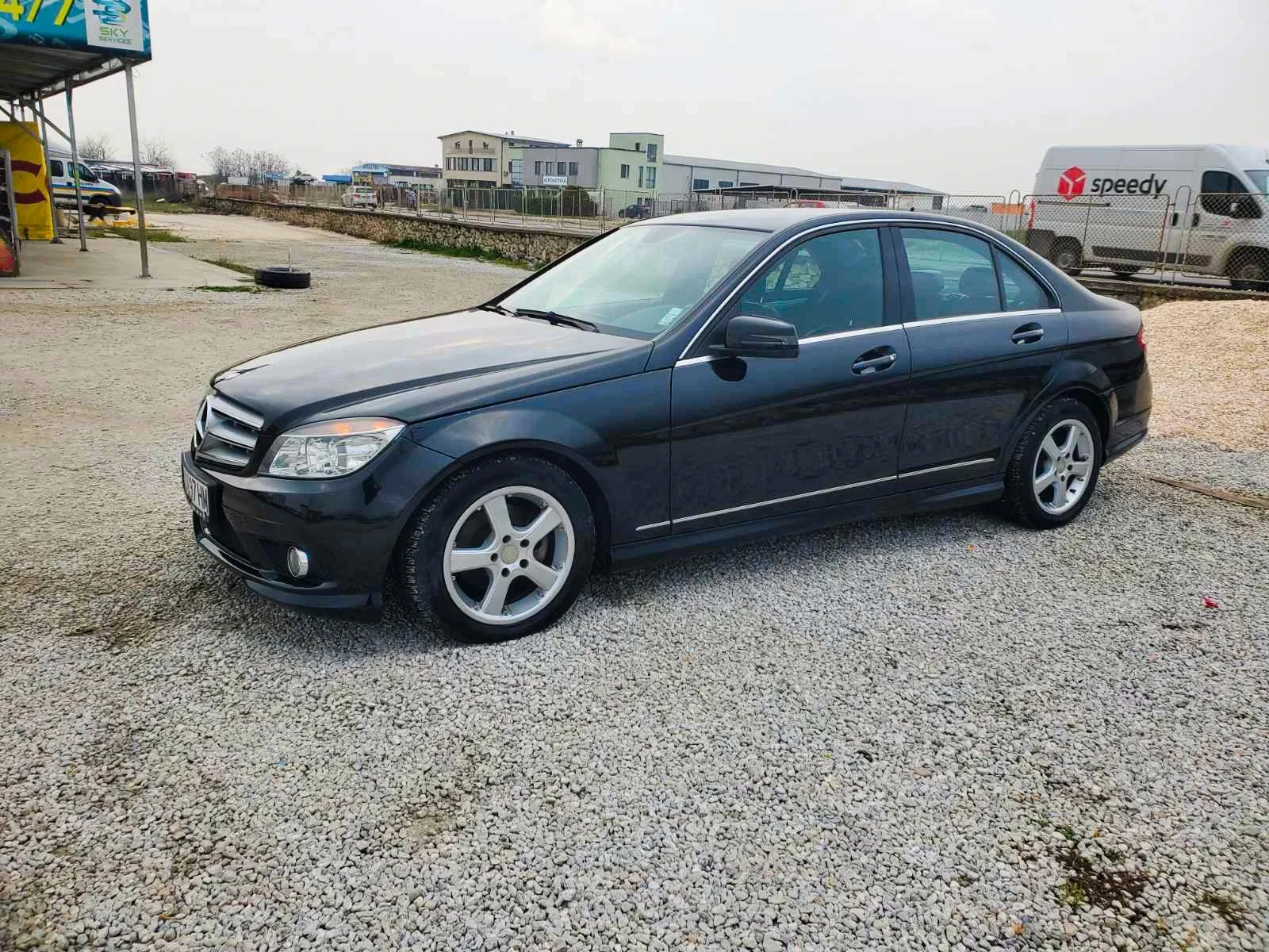 Mercedes-Benz C 200, снимка 2 - Автомобили и джипове - 53994499
