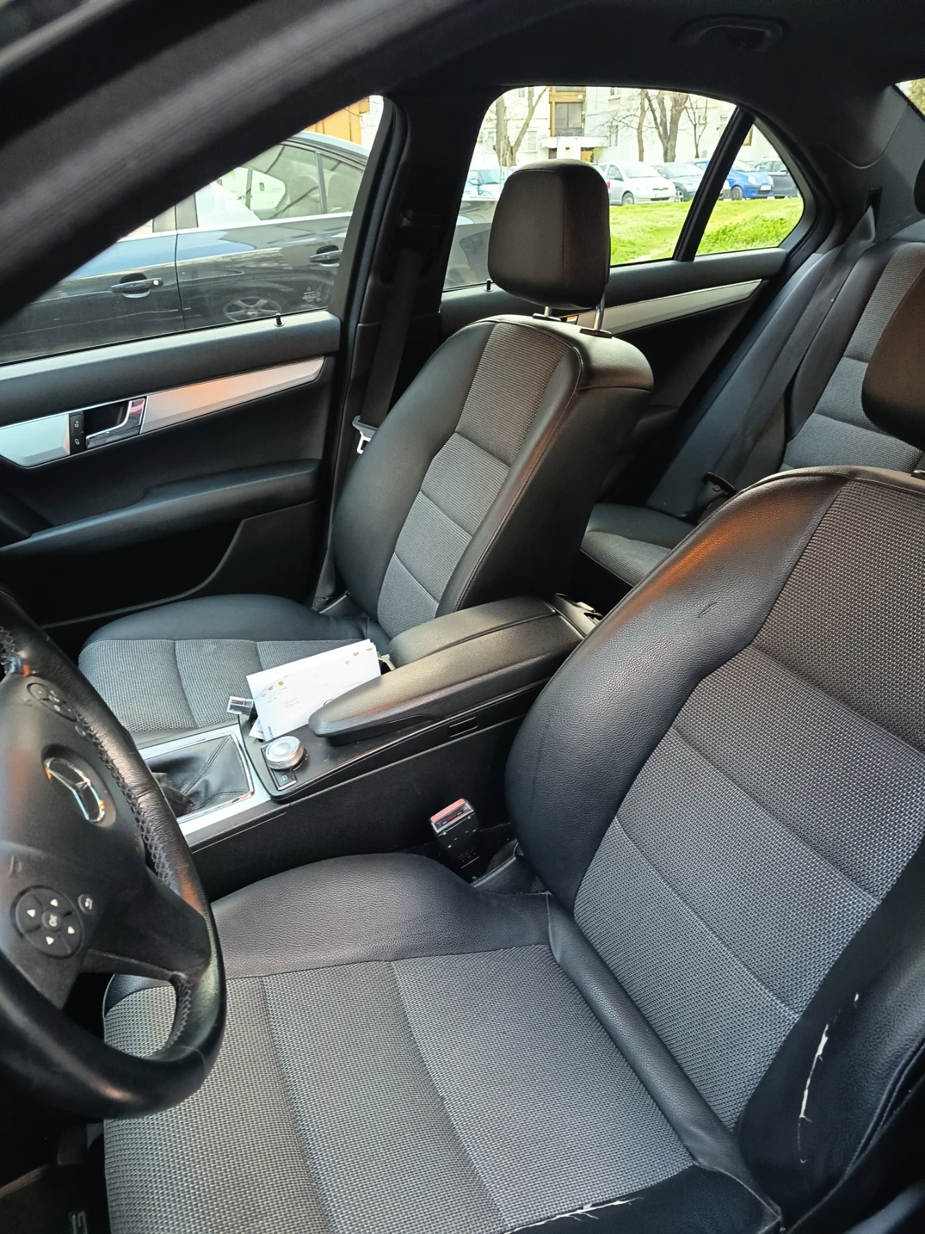 Mercedes-Benz C 200, снимка 9 - Автомобили и джипове - 53994499