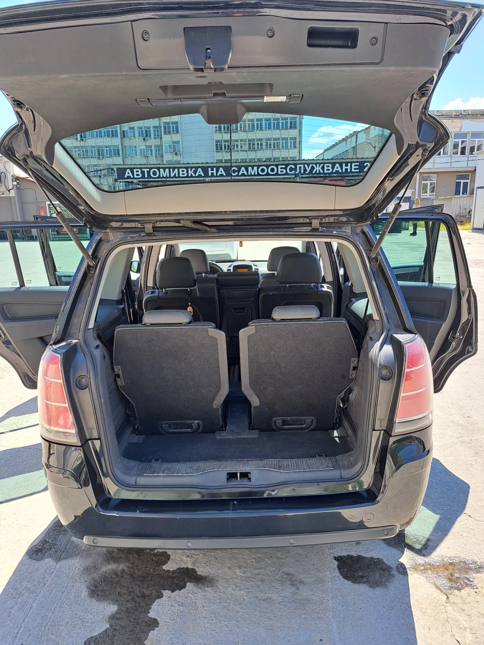 Opel Zafira, снимка 16 - Автомобили и джипове - 54247852