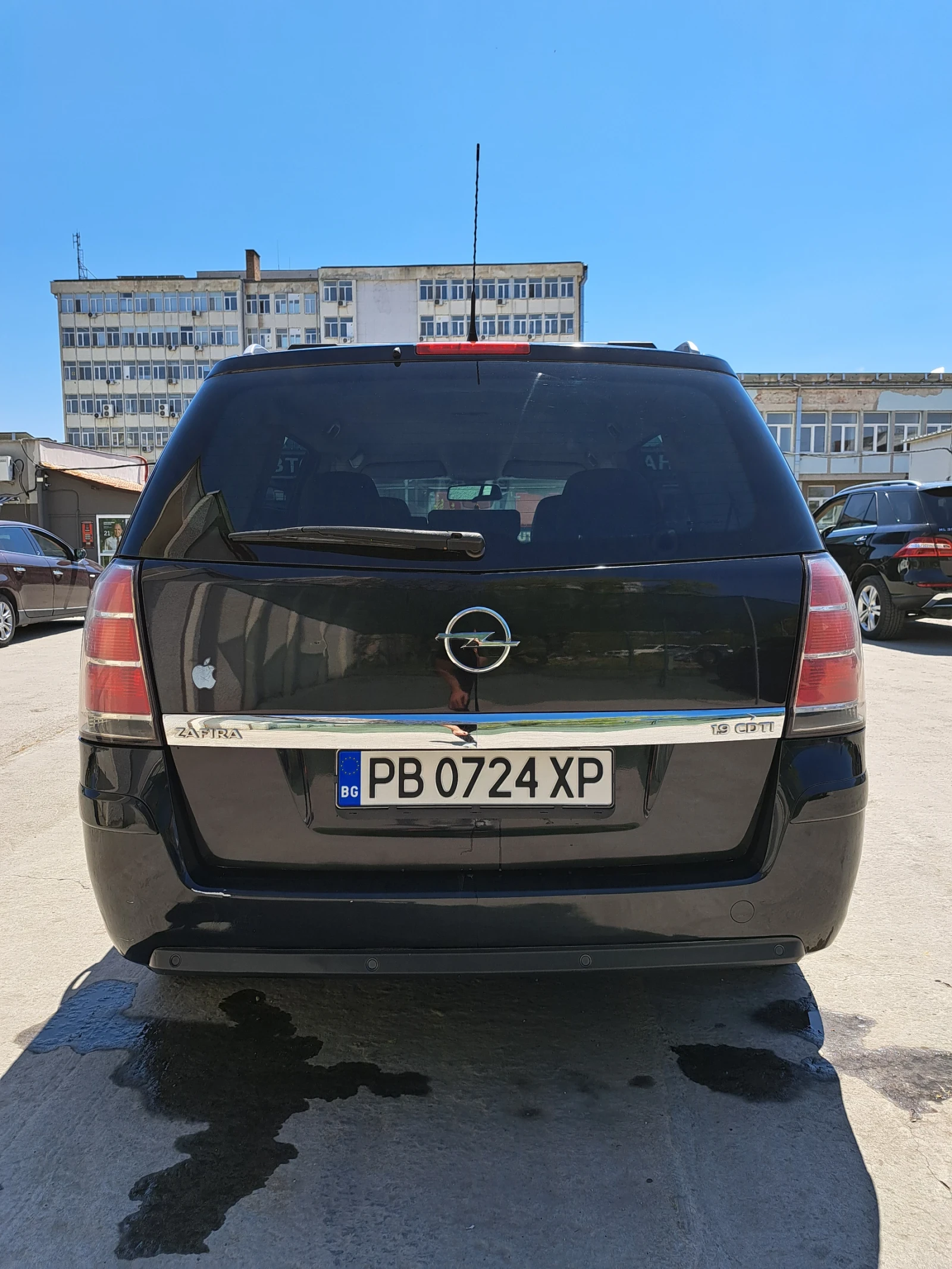 Opel Zafira, снимка 4 - Автомобили и джипове - 54247852