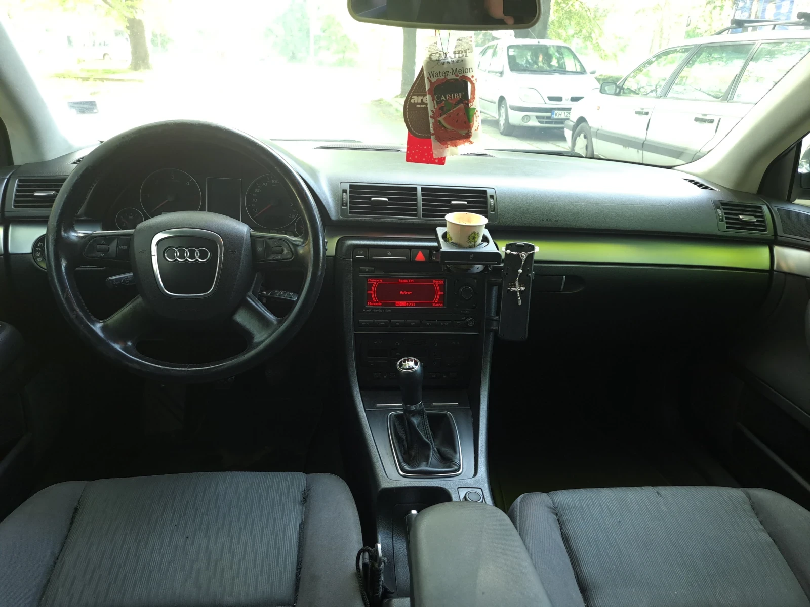 Audi A4 2.0 TDI, снимка 11 - Автомобили и джипове - 54459656