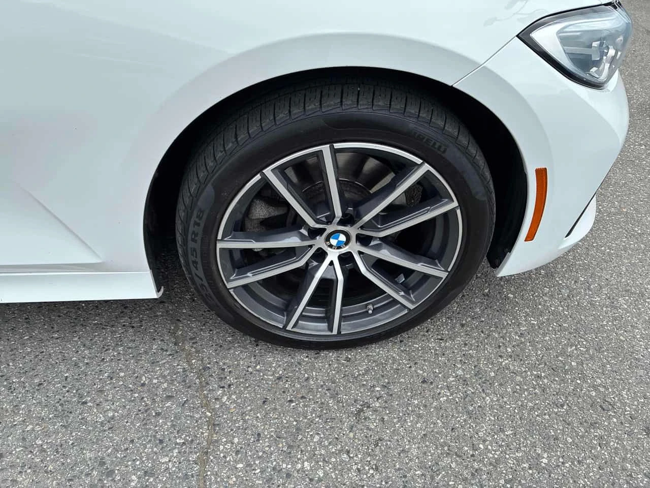 BMW 330 i xDrive/ПОДГРЕВИ/ШИБИДАХ/360 CAM, снимка 6 - Автомобили и джипове - 54488482
