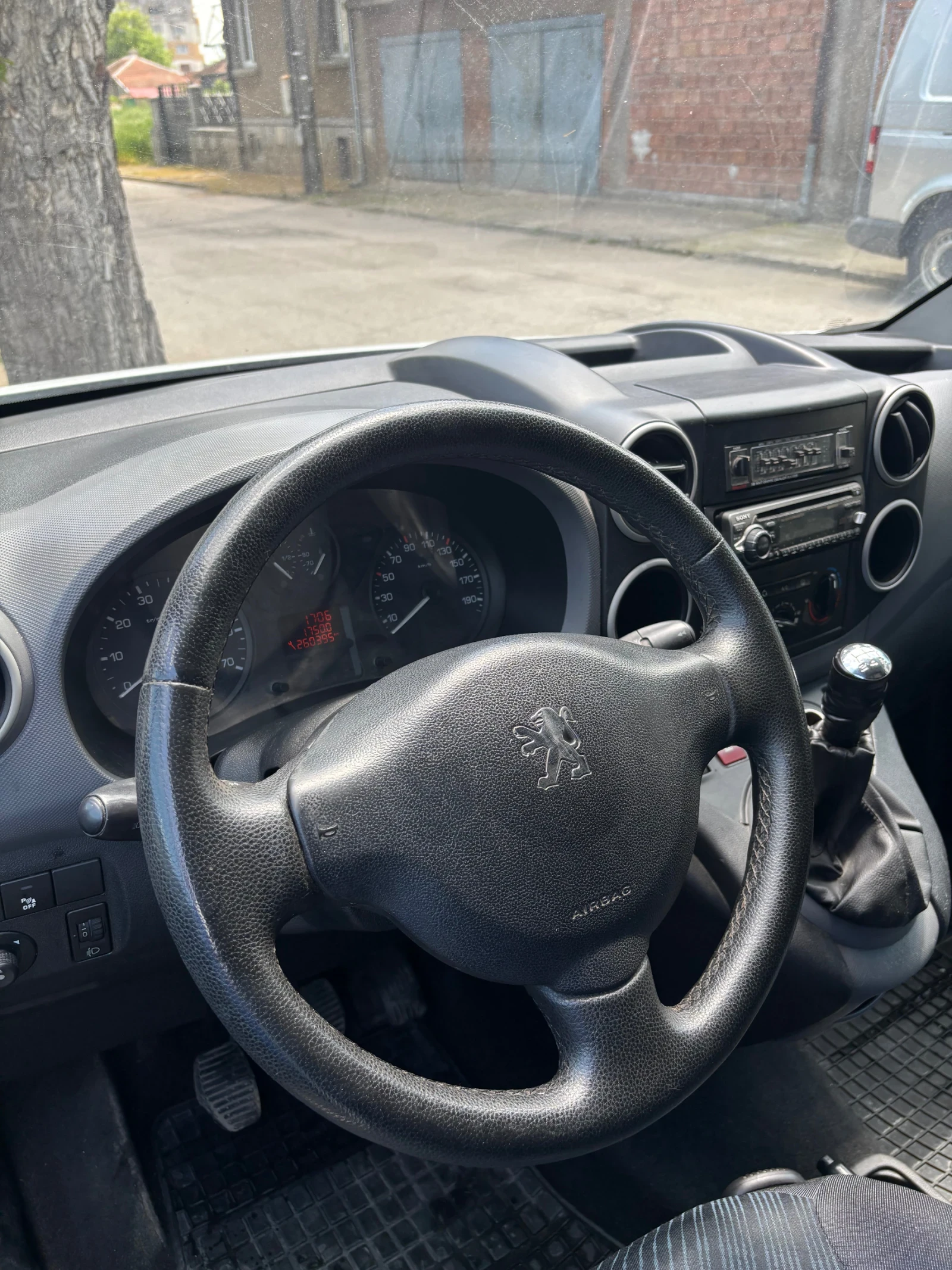 Peugeot Partner, снимка 4 - Автомобили и джипове - 54506422