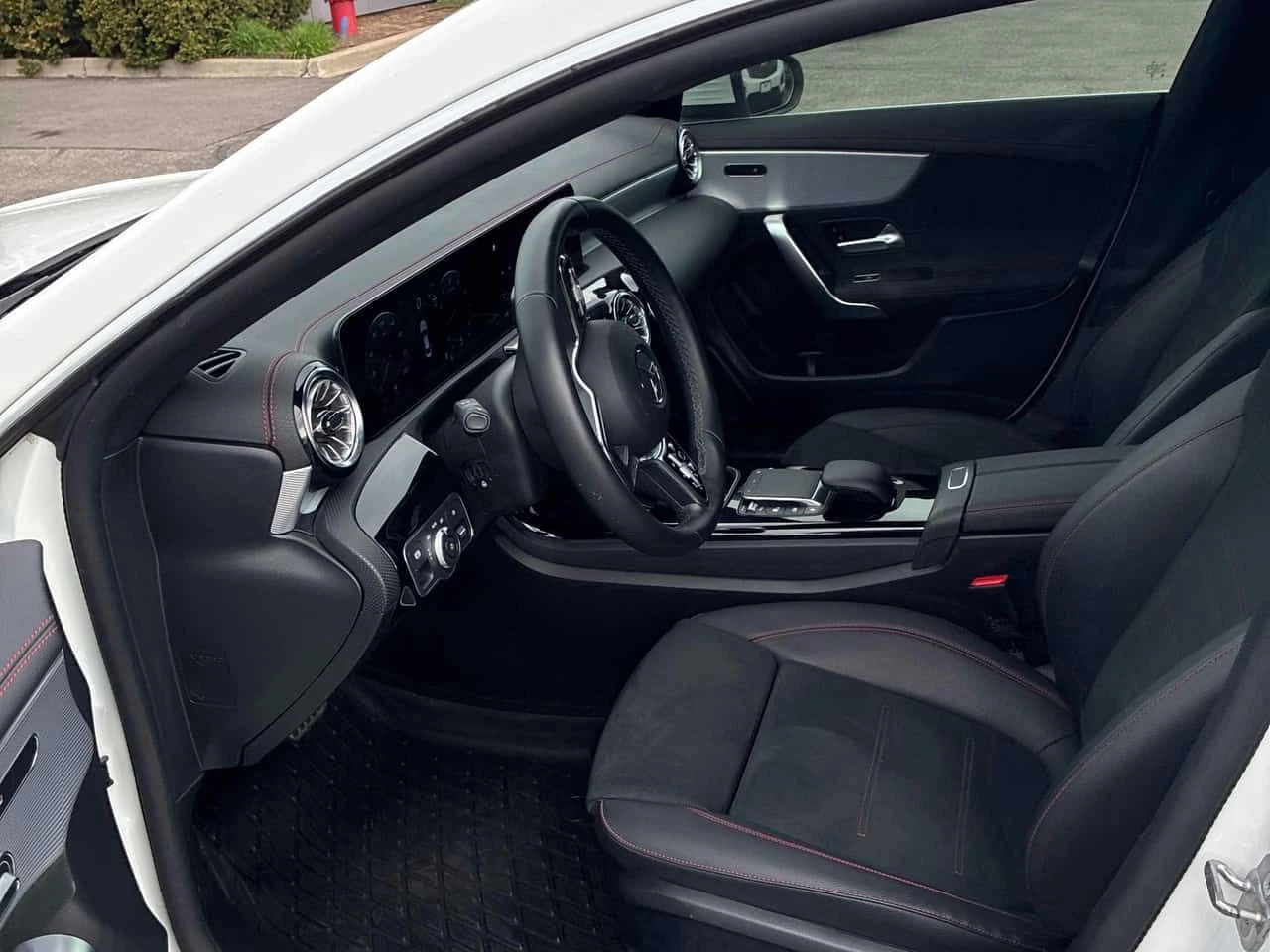 Mercedes-Benz CLA 250 * ГЛАВНО ПРЕДСТАВИТЕЛСТВО* , снимка 8 - Автомобили и джипове - 54845596