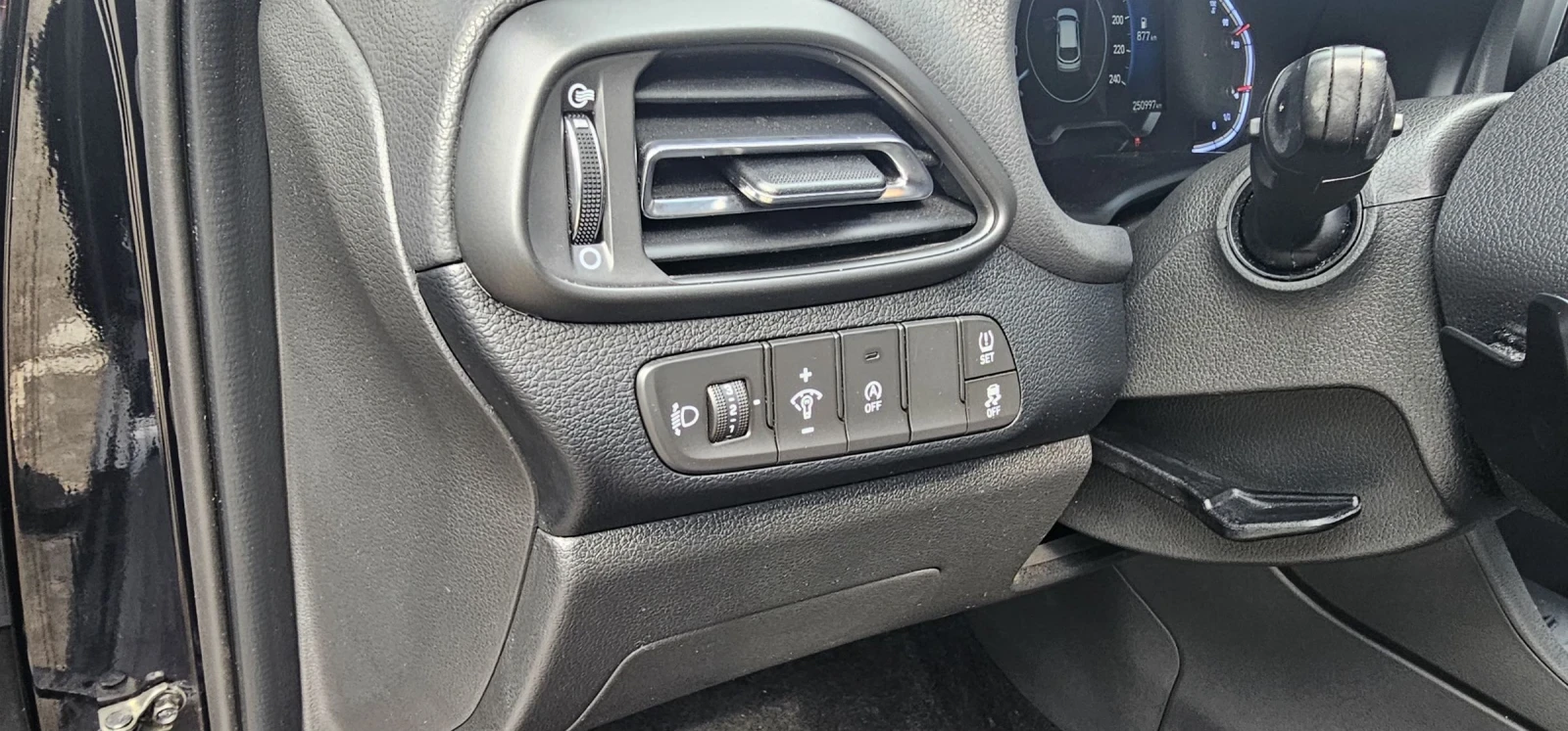 Hyundai I30 1.6CRDI AVTOMAT KAMERA Germany , снимка 13 - Автомобили и джипове - 55016270