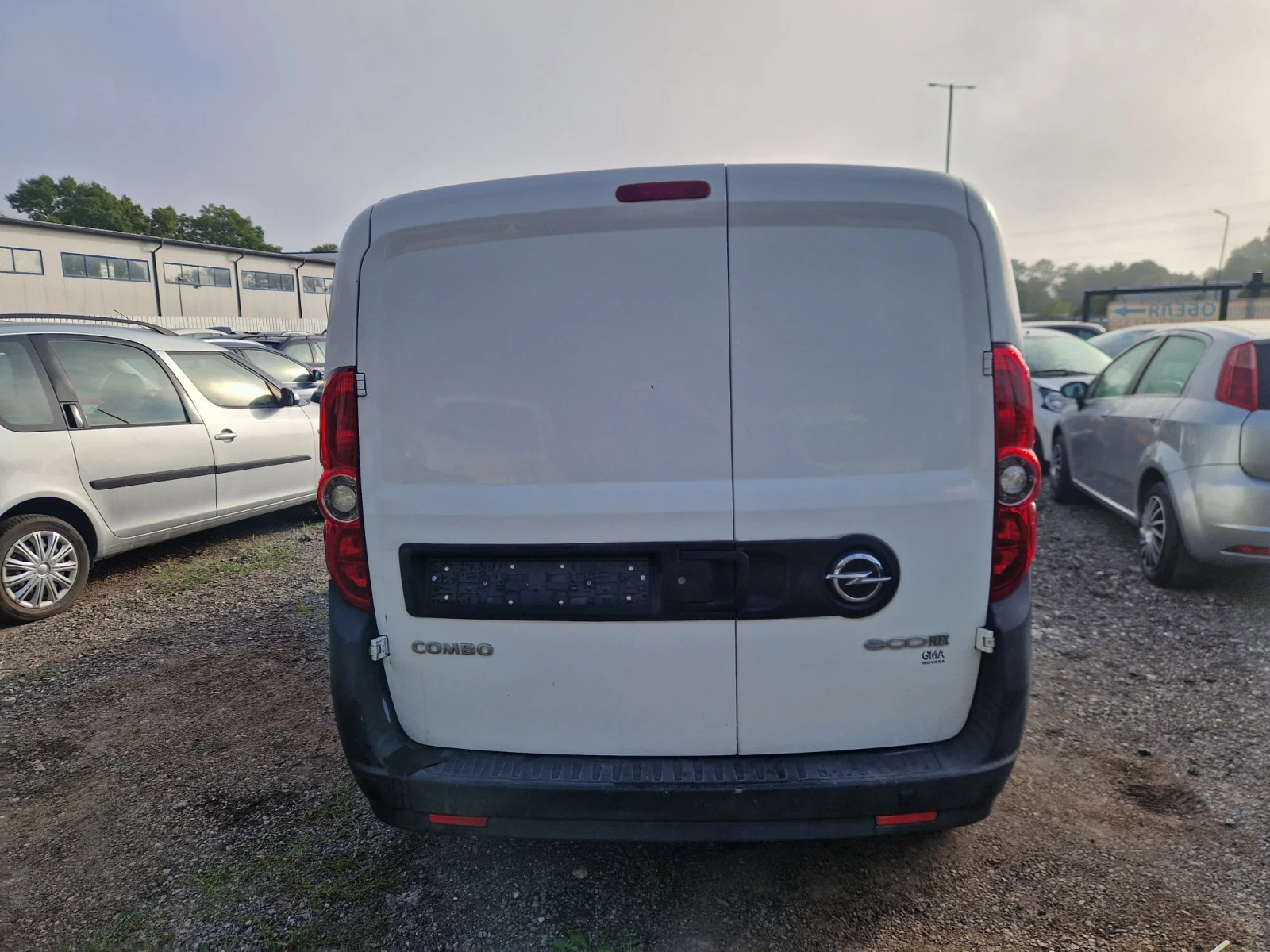 Opel Combo 1.3M-JET 95HP.MAXI ??, снимка 5 - Автомобили и джипове - 55672542