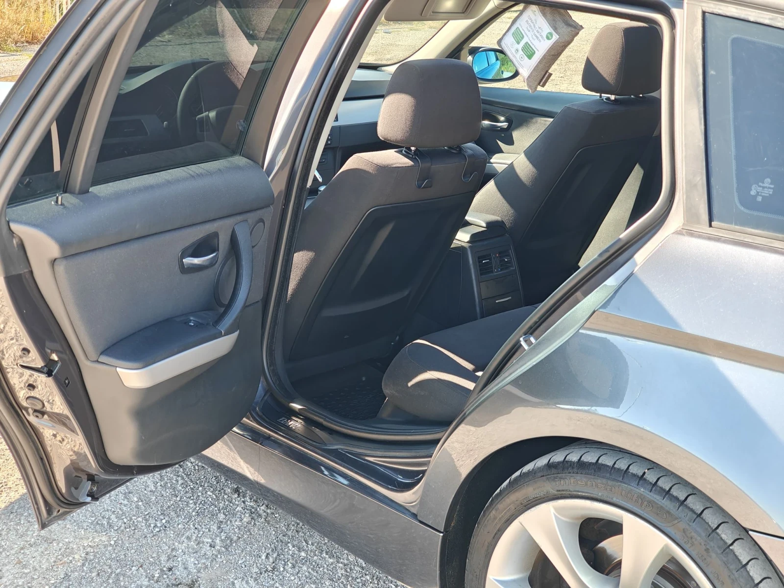 BMW 320 D 163 ръчка, снимка 9 - Автомобили и джипове - 55674914