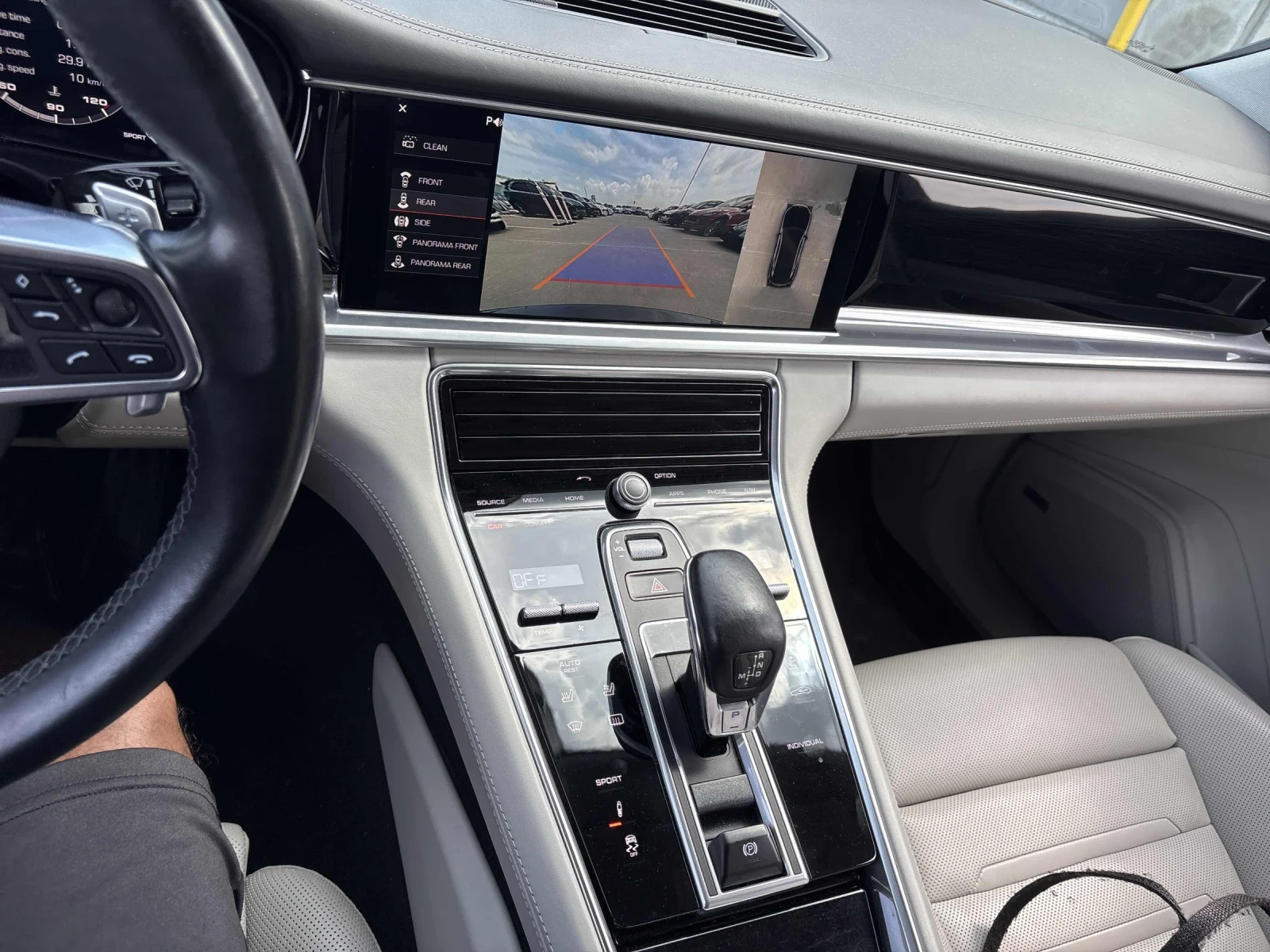 Porsche Panamera 4S* 360* Pano* Bose* Обдух* Chrono* 2ключа* , снимка 8 - Автомобили и джипове - 55945729