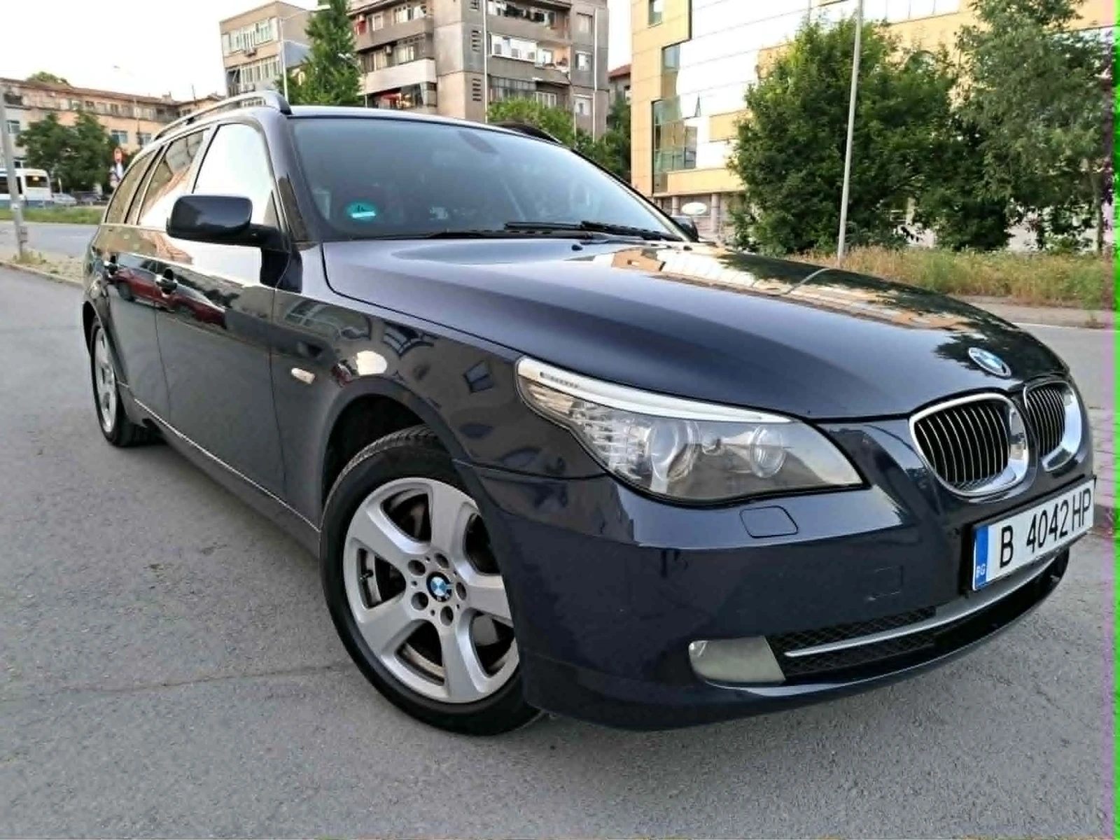 BMW 525 xd Tourin E61 LCI, снимка 2 - Автомобили и джипове - 56112958