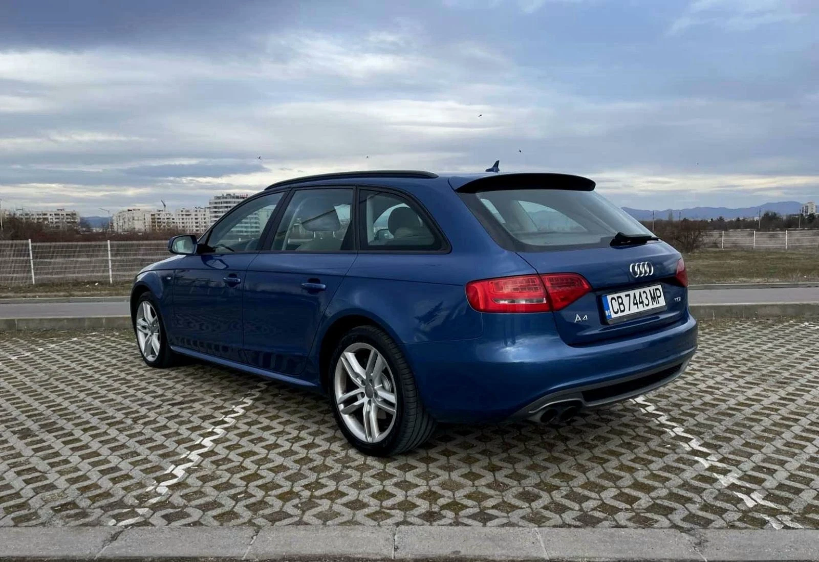 Audi A4, снимка 7 - Автомобили и джипове - 56250961