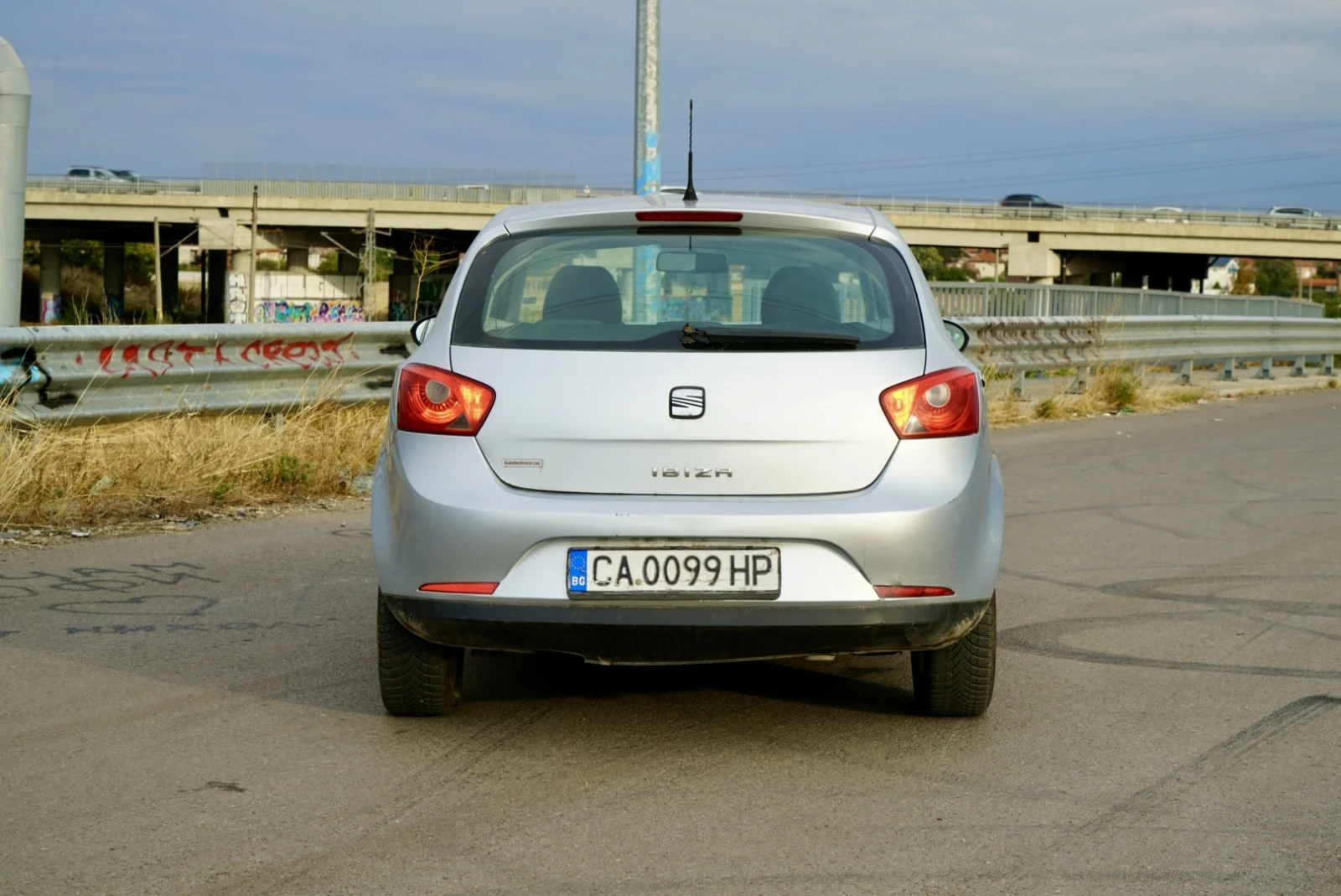 Seat Ibiza, снимка 6 - Автомобили и джипове - 56331455