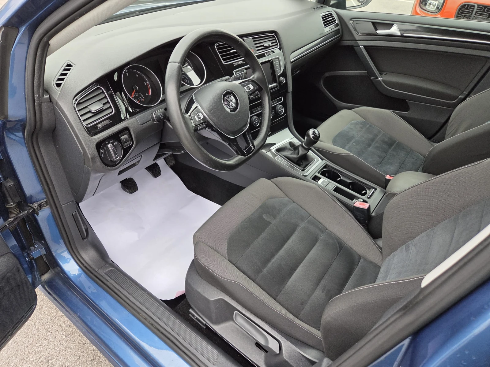 VW Golf 2.0 TDI High Line 176 949km | Mobile.bg � ����������� 7