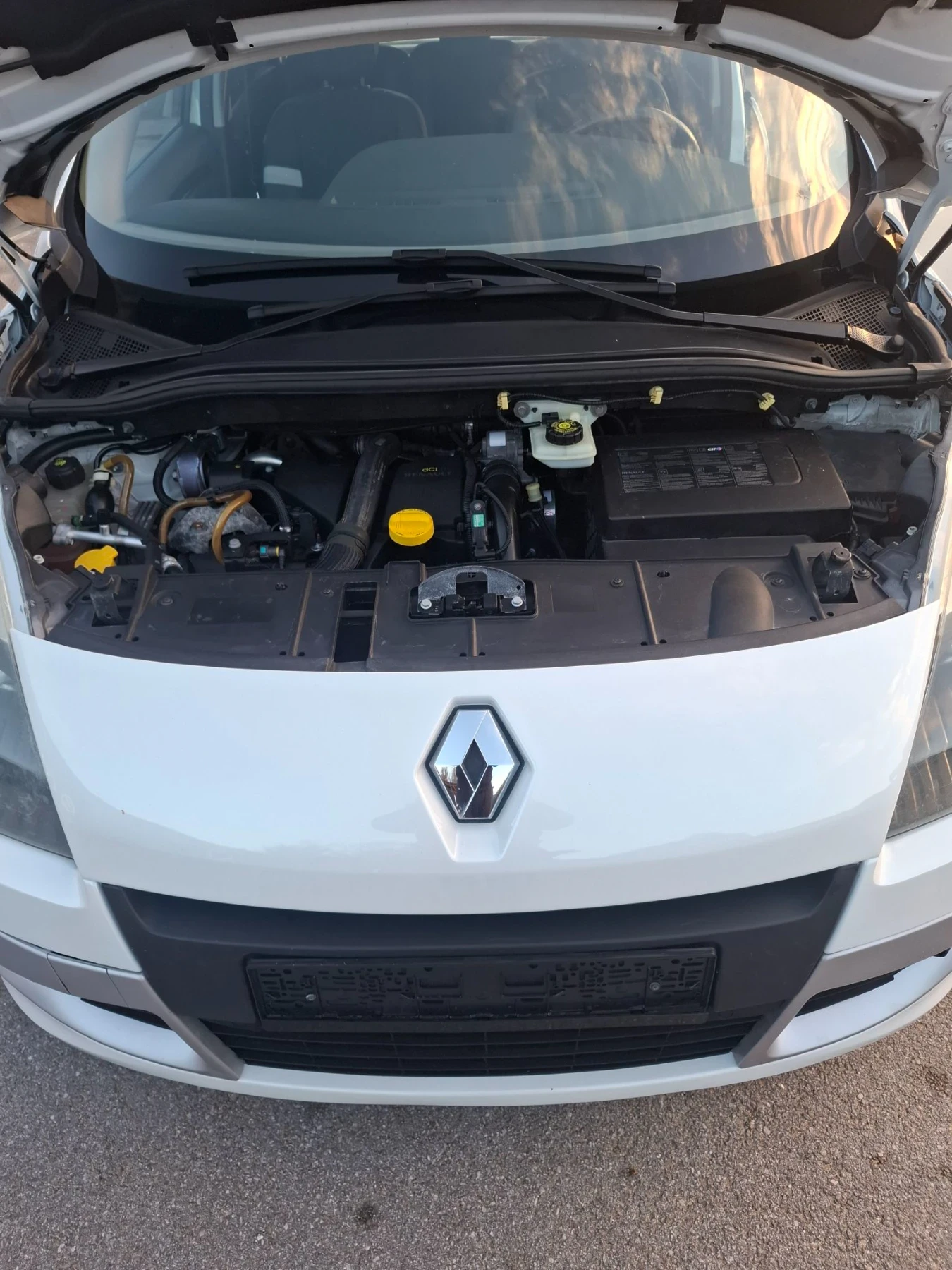 Renault Scenic 1.5DCI X-MODE АВТОМАТИК , снимка 14 - Автомобили и джипове - 56639009