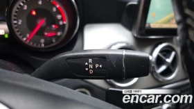 Mercedes-Benz GLA 200, снимка 9