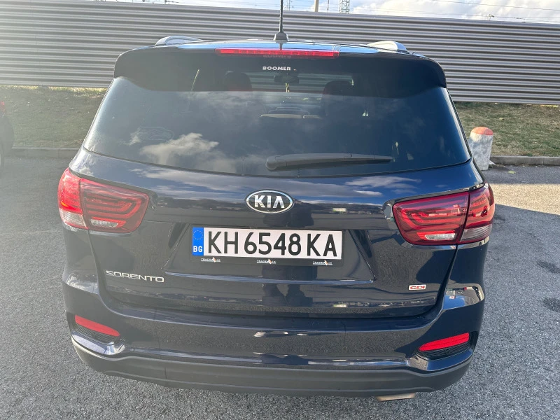 Kia Sorento, снимка 13 - Автомобили и джипове - 46946743