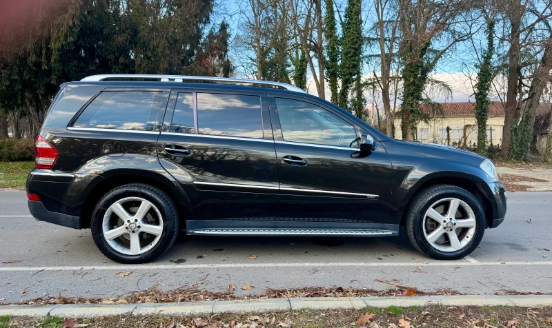 Mercedes-Benz GL 320 CDI, снимка 6 - Автомобили и джипове - 48802924