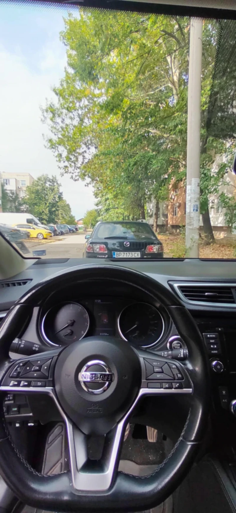 Nissan Qashqai, снимка 7 - Автомобили и джипове - 51532295