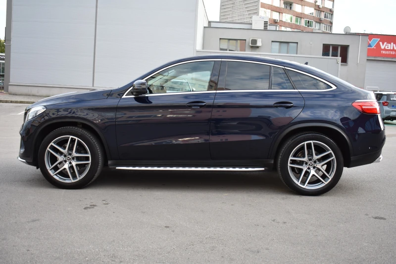 Mercedes-Benz GLE 350 AMG PREMIUM= 9GTRONIC= 4MATIC= ОБСЛУЖЕН= УНИКАЛЕН!, снимка 3 - Автомобили и джипове - 51896529