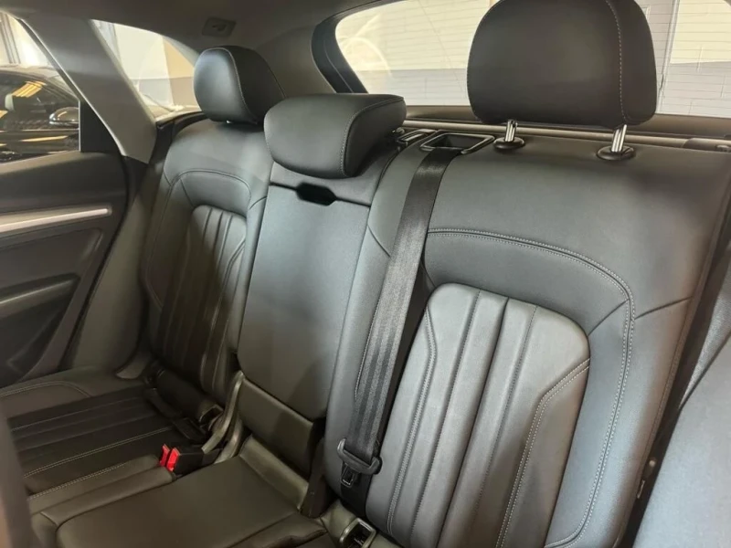 Audi Q5 2021* КАМЕРА* DIGITAL* PANI* CARPLAY* ПОДГРЕВИ, снимка 8 - Автомобили и джипове - 52317691