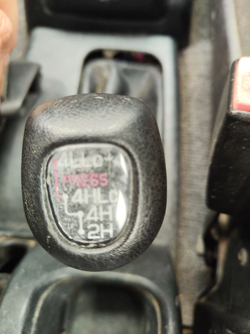 Mitsubishi Pajero pinin 1.8 I klima superselekt скорости, снимка 10 - Автомобили и джипове - 52381156