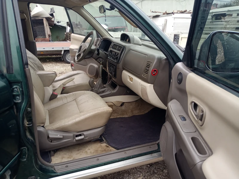 Mitsubishi Pajero sport, снимка 14 - Автомобили и джипове - 52482123