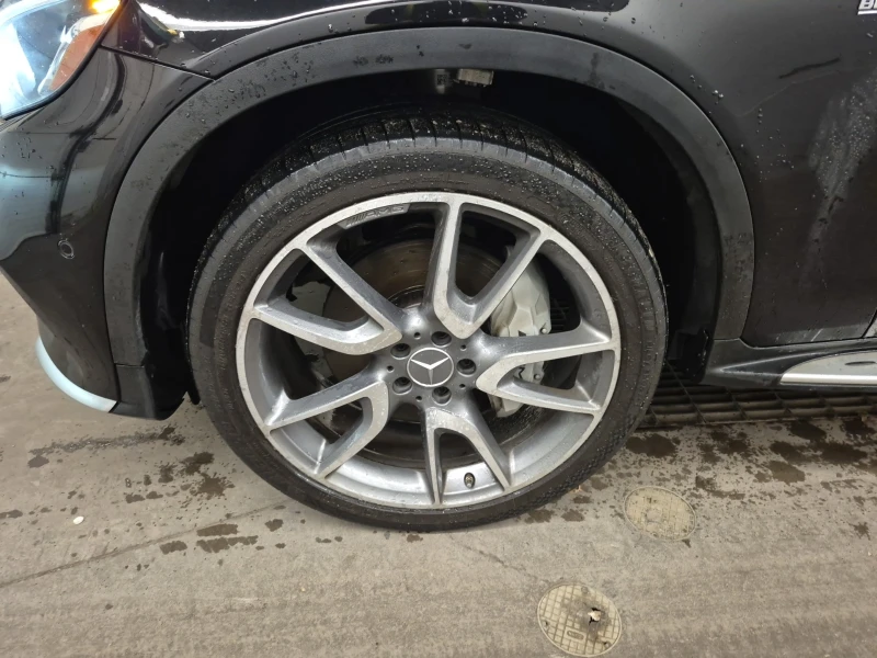 Mercedes-Benz GLC 43 AMG PANO/KEYLESS/LANE ASSIT/NAVI/ПОДГРЕВ, снимка 5 - Автомобили и джипове - 52707646