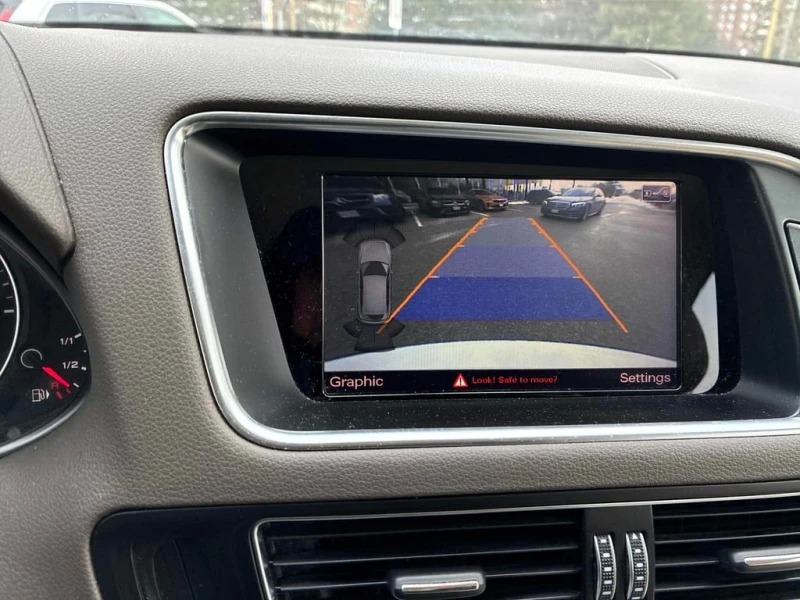 Audi Q5 * 2.0T Progressiv * CARFAX * ЦЕНА ДО БГ, снимка 12 - Автомобили и джипове - 53214025