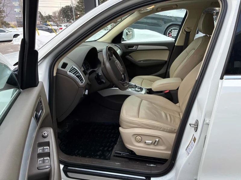 Audi Q5 * 2.0T Progressiv * CARFAX * ЦЕНА ДО БГ, снимка 8 - Автомобили и джипове - 53214025