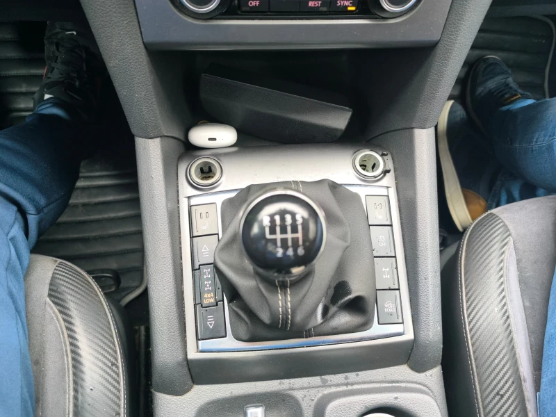 VW Amarok BITDI 4x4 180 кс.FACE LIFT, снимка 15 - Автомобили и джипове - 53304684
