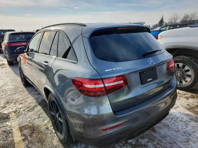 Mercedes-Benz GLC * AMG 43 * ДВОЙНА ПАНОРАМА* * ПОДГРЕВ* , снимка 4 - Автомобили и джипове - 53374703