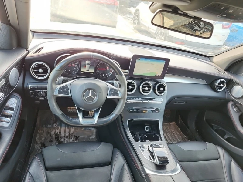 Mercedes-Benz GLC * AMG 43 * ДВОЙНА ПАНОРАМА* * ПОДГРЕВ* , снимка 10 - Автомобили и джипове - 53374703