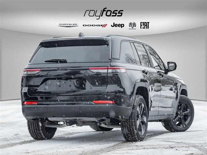 Jeep Grand cherokee ALTITUDE 4x4 * CARFAX* , снимка 3 - Автомобили и джипове - 53479805