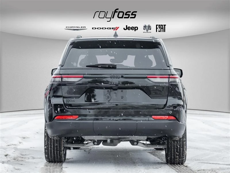 Jeep Grand cherokee ALTITUDE 4x4 * CARFAX* , снимка 5 - Автомобили и джипове - 53479805