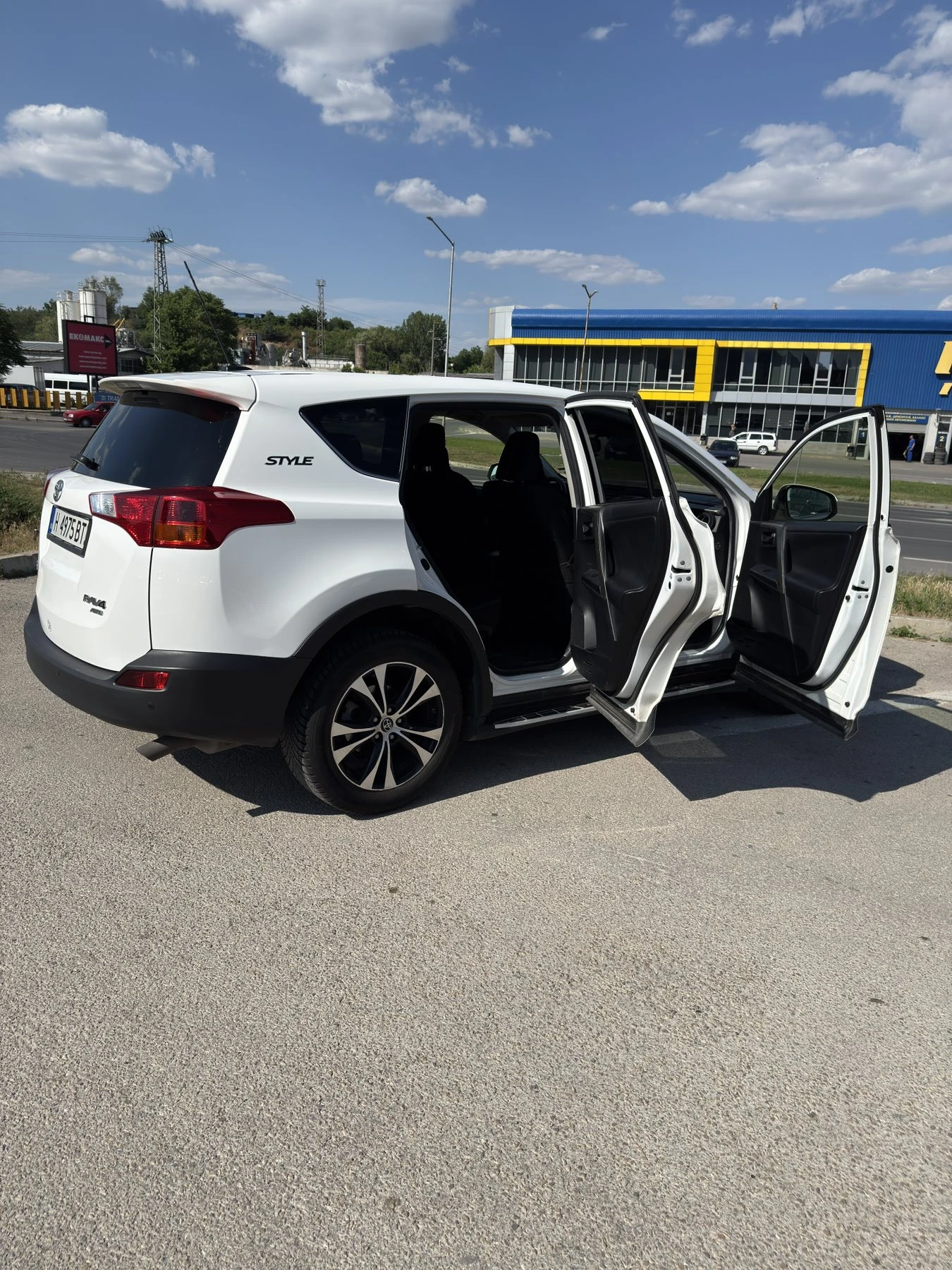 Toyota Rav4  - изображение 7
