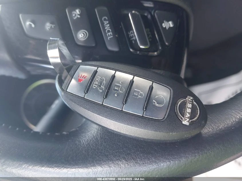 Nissan Armada 5.6L V-8 DI, DOHC, VVT, 400HP 4X4 Drive - изображение 3