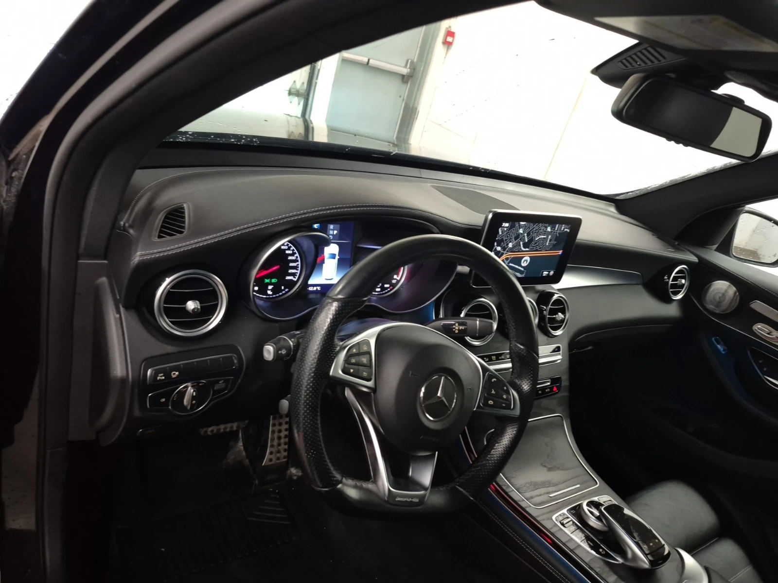 Mercedes-Benz GLC 43 AMG PANO/KEYLESS/LANE ASSIT/NAVI/ | Mobile.bg   12